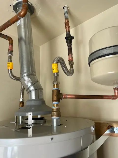 Water heater installation and plumbing repair in Pohick Park